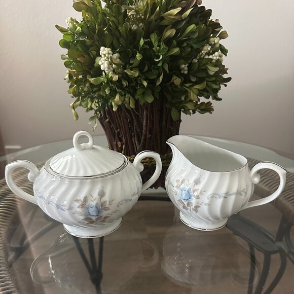 STYLE HOUSE Fine China CARILLON Sugar & Creamer Blue Roses Silver Trim Set Japan - Picture 1 of 4